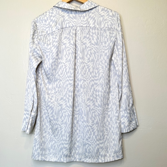 FP NWOT Beatrice Psychedelic Print Open Front Slit Design Retro Vibes Disco Top - Picture 4 of 15